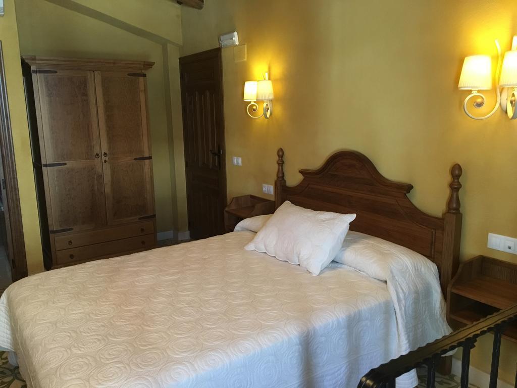 Casa Rural La Plazuela กาซาญา เดลา เซียร์รา ภายนอก รูปภาพ