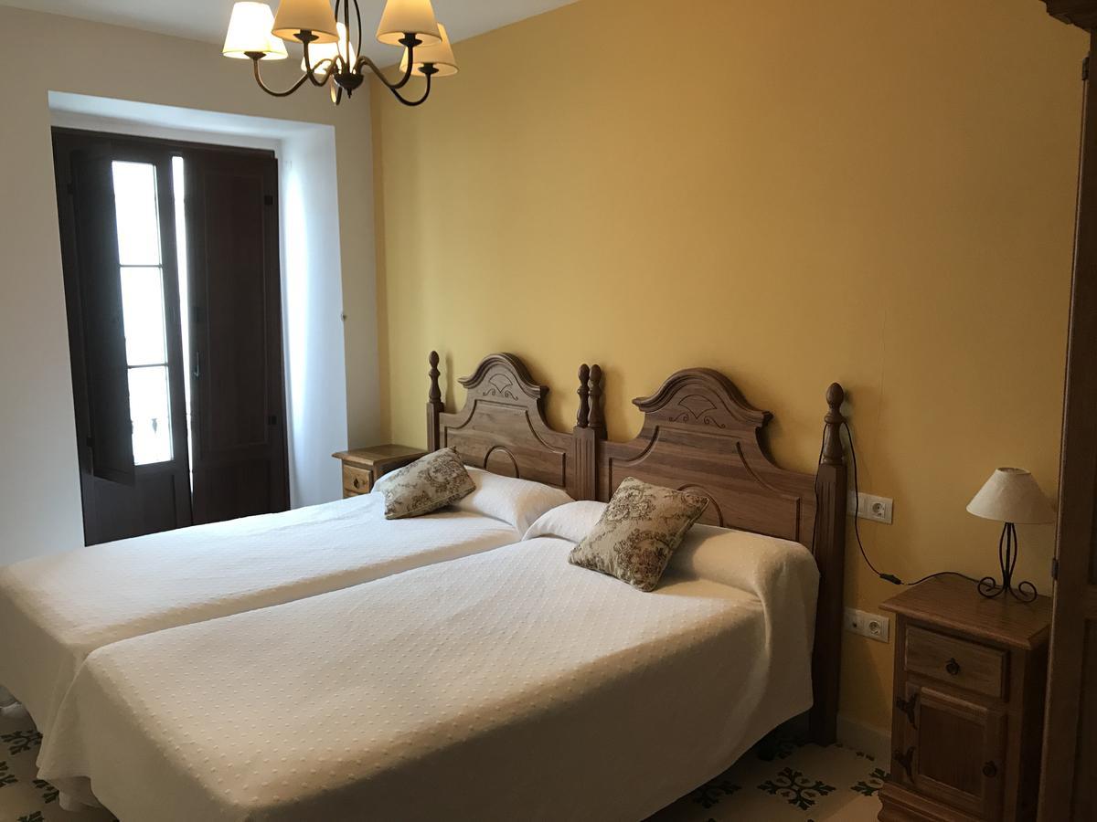 Casa Rural La Plazuela กาซาญา เดลา เซียร์รา ภายนอก รูปภาพ